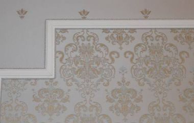 Как сделать идеальные стыки между обоями разных цветов