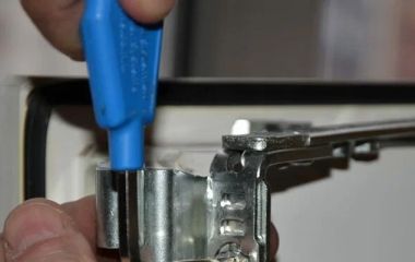 Летний режим пластиковых окон – нужно ли проводить регулировку